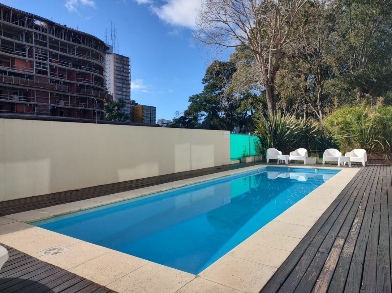 DEPARTAMENTO TRES AMBIENTES EN VENTA - PINAMAR CENTRO