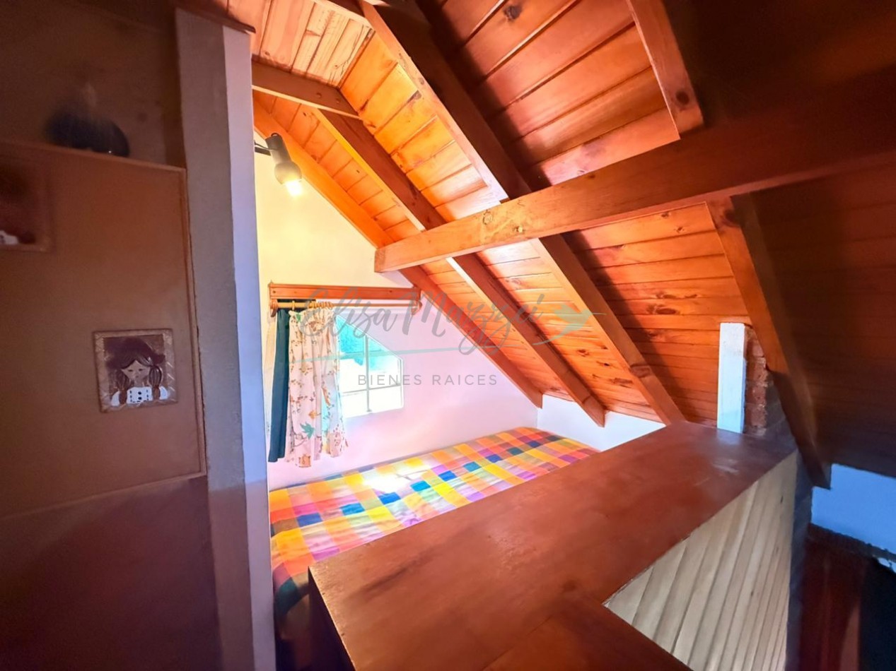 CASA EN VENTA - A METROS DEL MAR - VALERIA DEL MAR