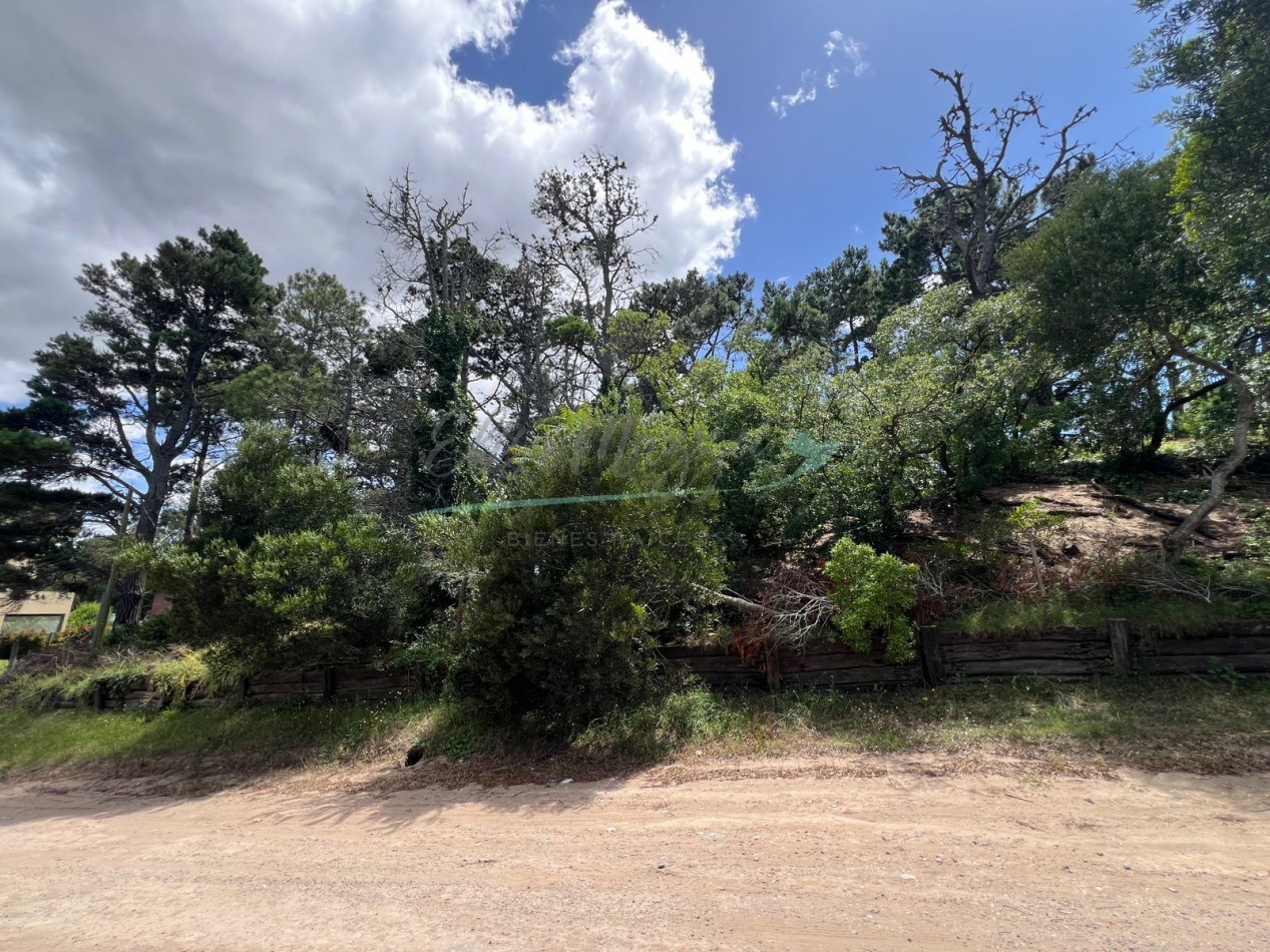 LOTE MULTIFAMILIAR - A METROS DEL MAR - VALERIA DEL MAR