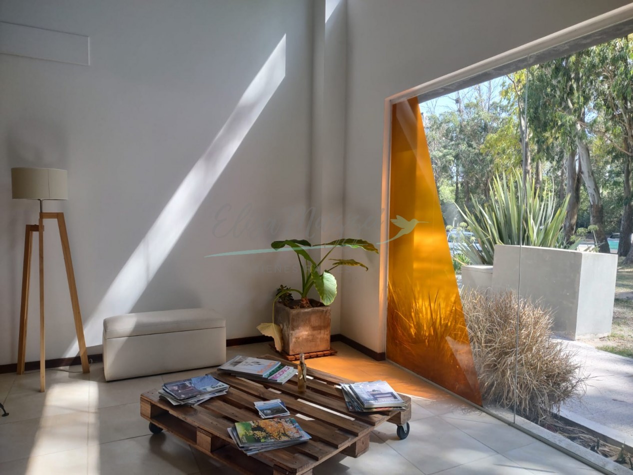 LOCAL EN ALQUILER - PINAMAR CENTRO