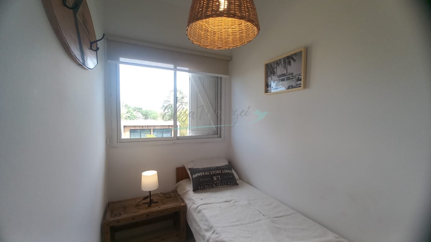 DEPARTAMENTO TIPO DUPLEX EN VENTA - CUATRO AMBIENTES - VALERIA DEL MAR