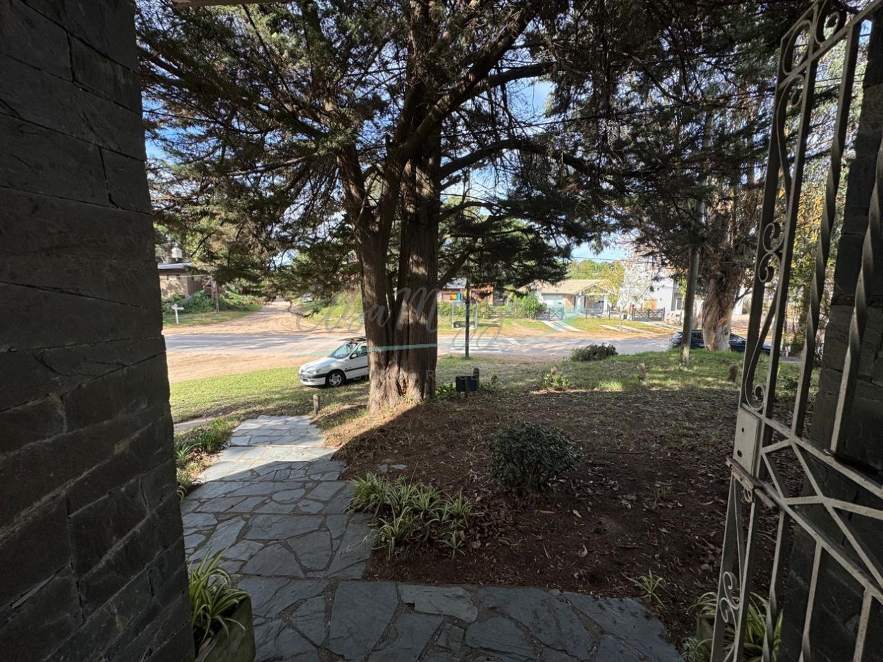 CASA EN VENTA - OSTENDE - PINAMAR 