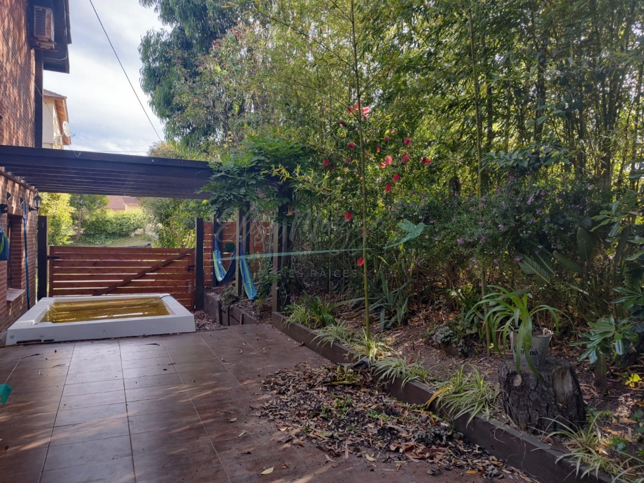 DUPLEX EN VENTA - PINAMAR 