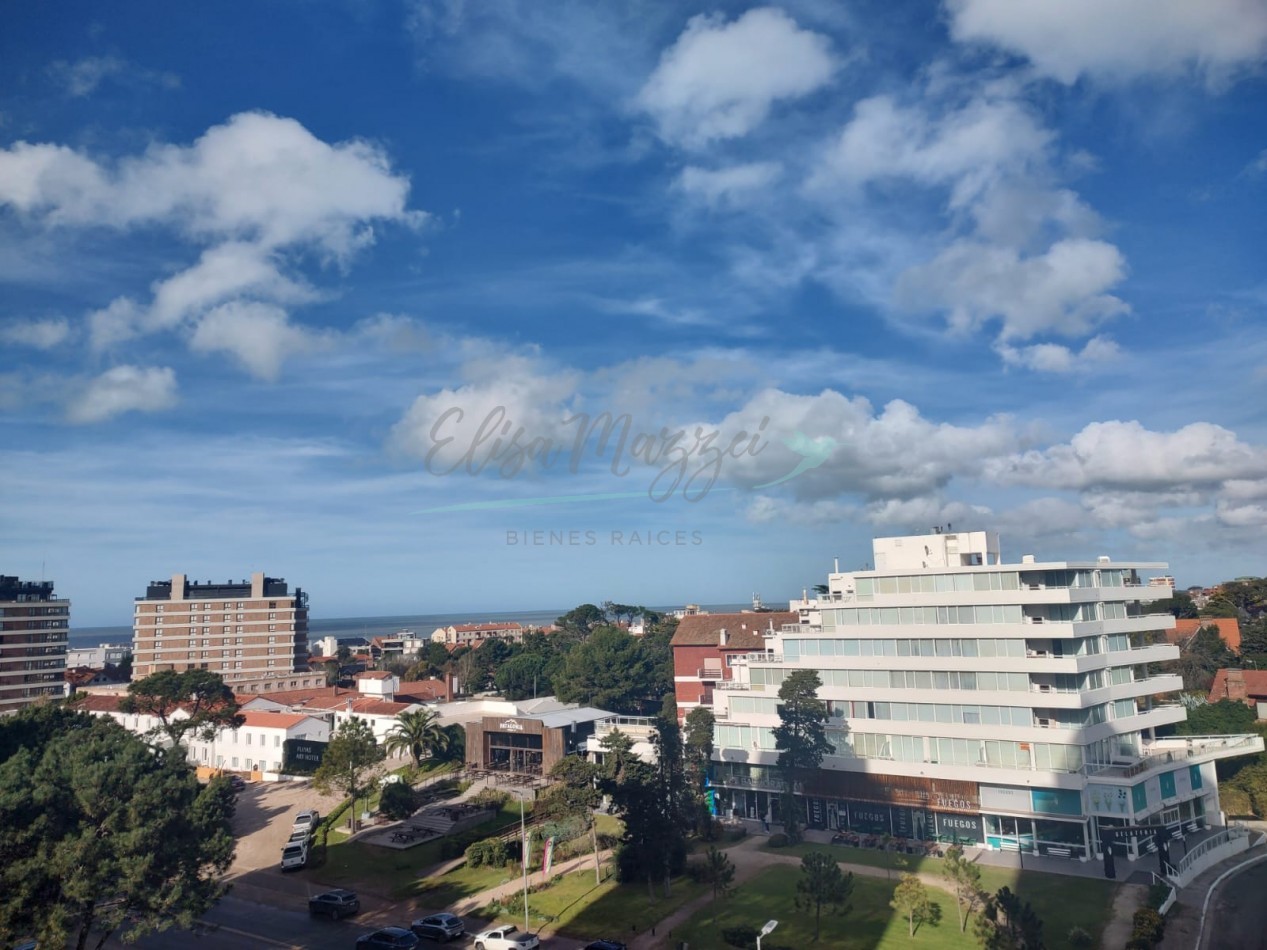 DEPARTAMENTO TRES AMBIENTES EN VENTA - PINAMAR CENTRO - CERCA DEL MAR