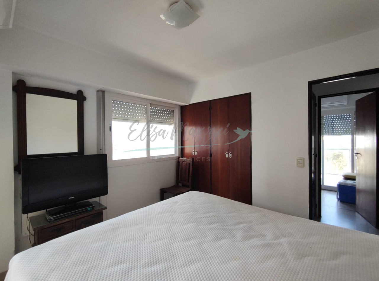 DEPARTAMENTO TRES AMBIENTES EN VENTA - PINAMAR CENTRO - CERCA DEL MAR