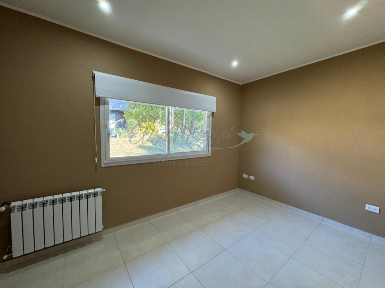 CASA EN VENTA EN ZONA ALAMOS - PINAMAR 