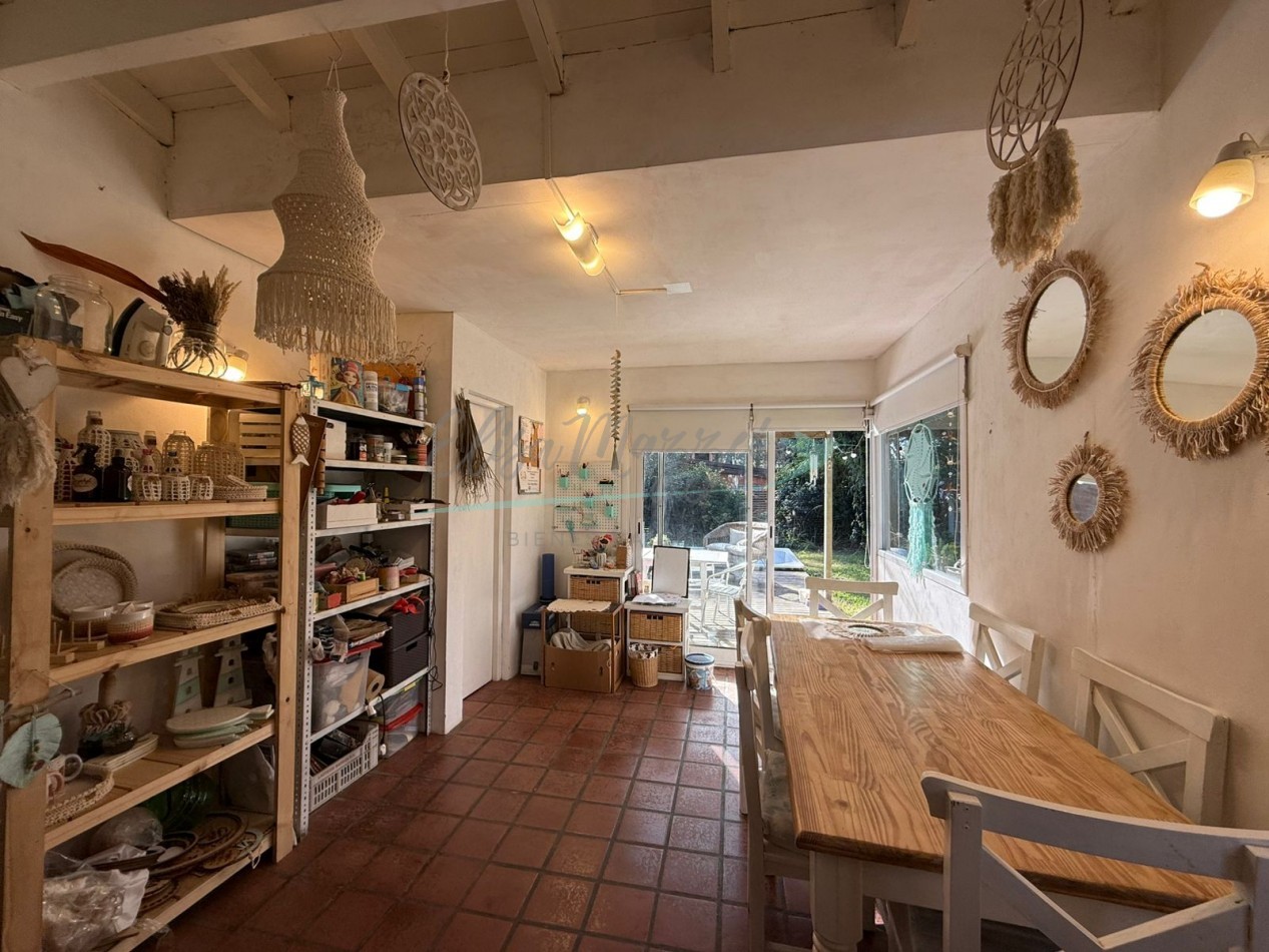 CASA EN VENTA - VALERIA DEL MAR