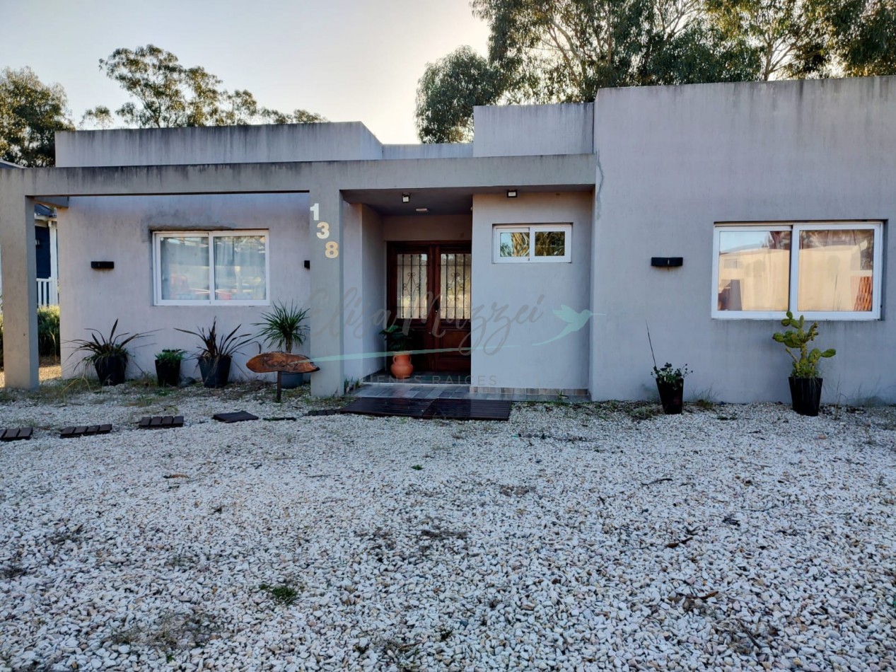 CASA EN VENTA - COSTA ESMERALDA - PINAMAR