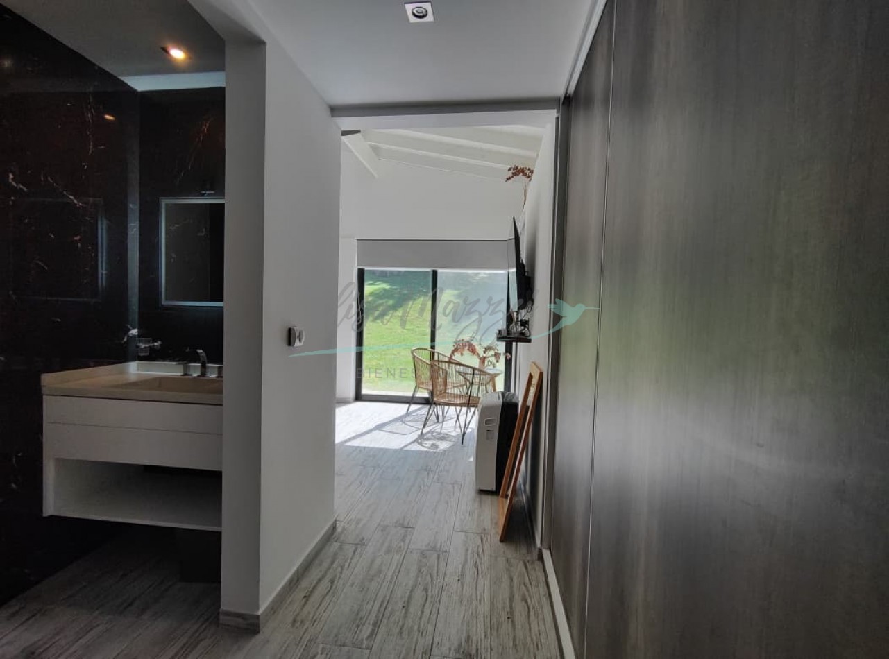 CASA EN VENTA - COSTA ESMERALDA 