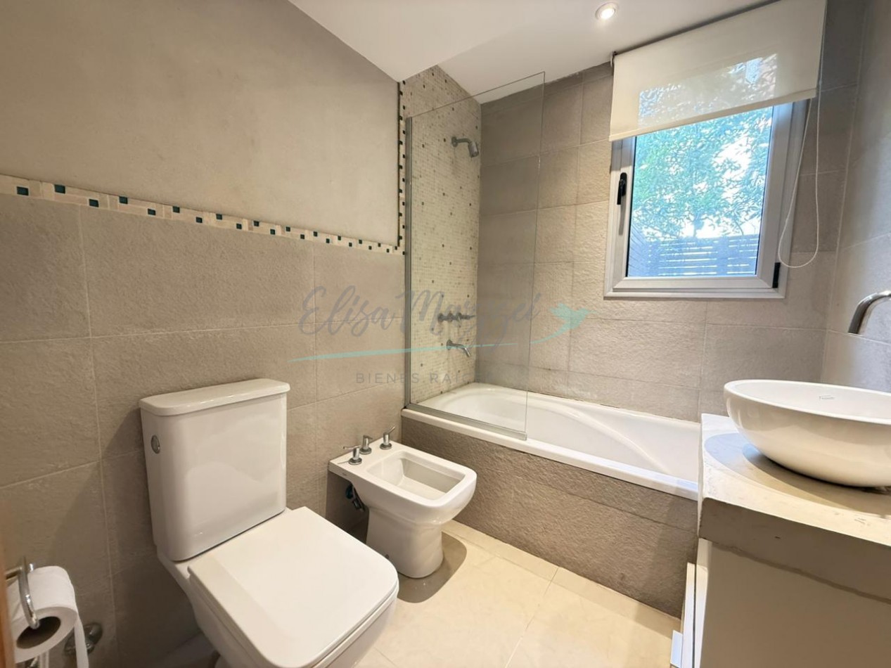 DEPARTAMENTO EN VENTA - PINAMAR 