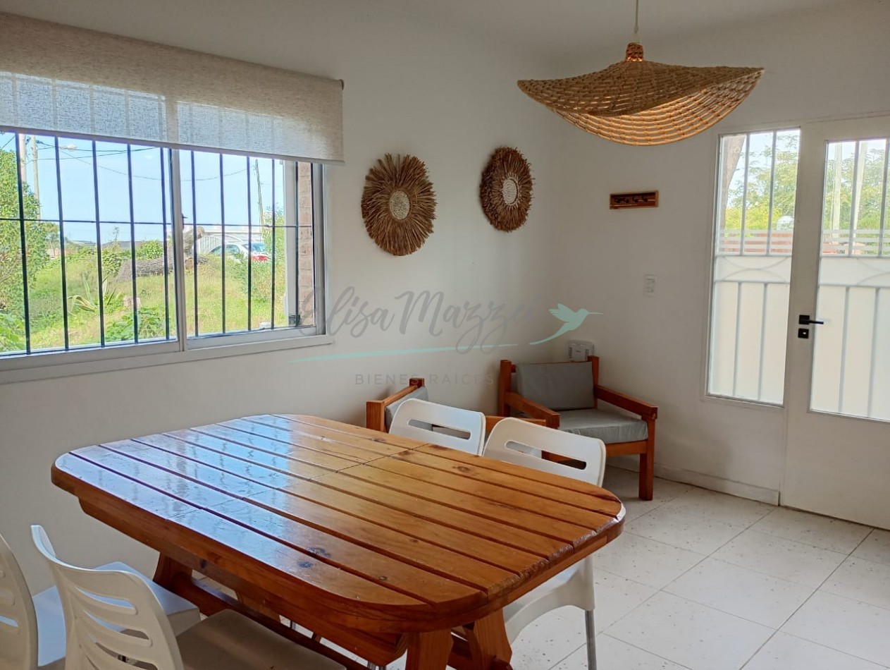 DEPARTAMENTO TIPO DUPLEX EN VENTA - CUATRO AMBIENTES - VALERIA DEL MAR