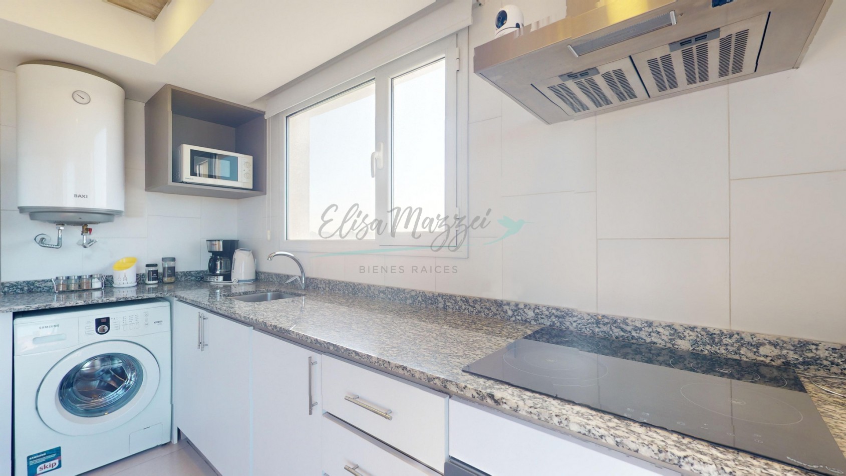 DEPARTAMENTO DOS AMBIENTES EN VENTA - MAR DE OSTENDE - VISTA AL MAR