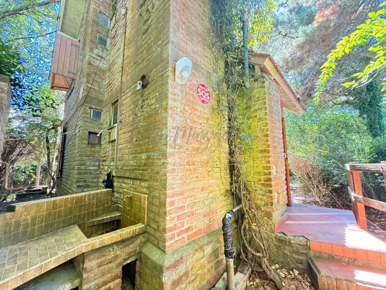 CASA EN VENTA - A METROS DEL MAR - VALERIA DEL MAR