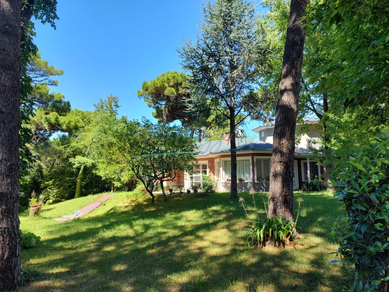 CASA EN VENTA - PINAMAR