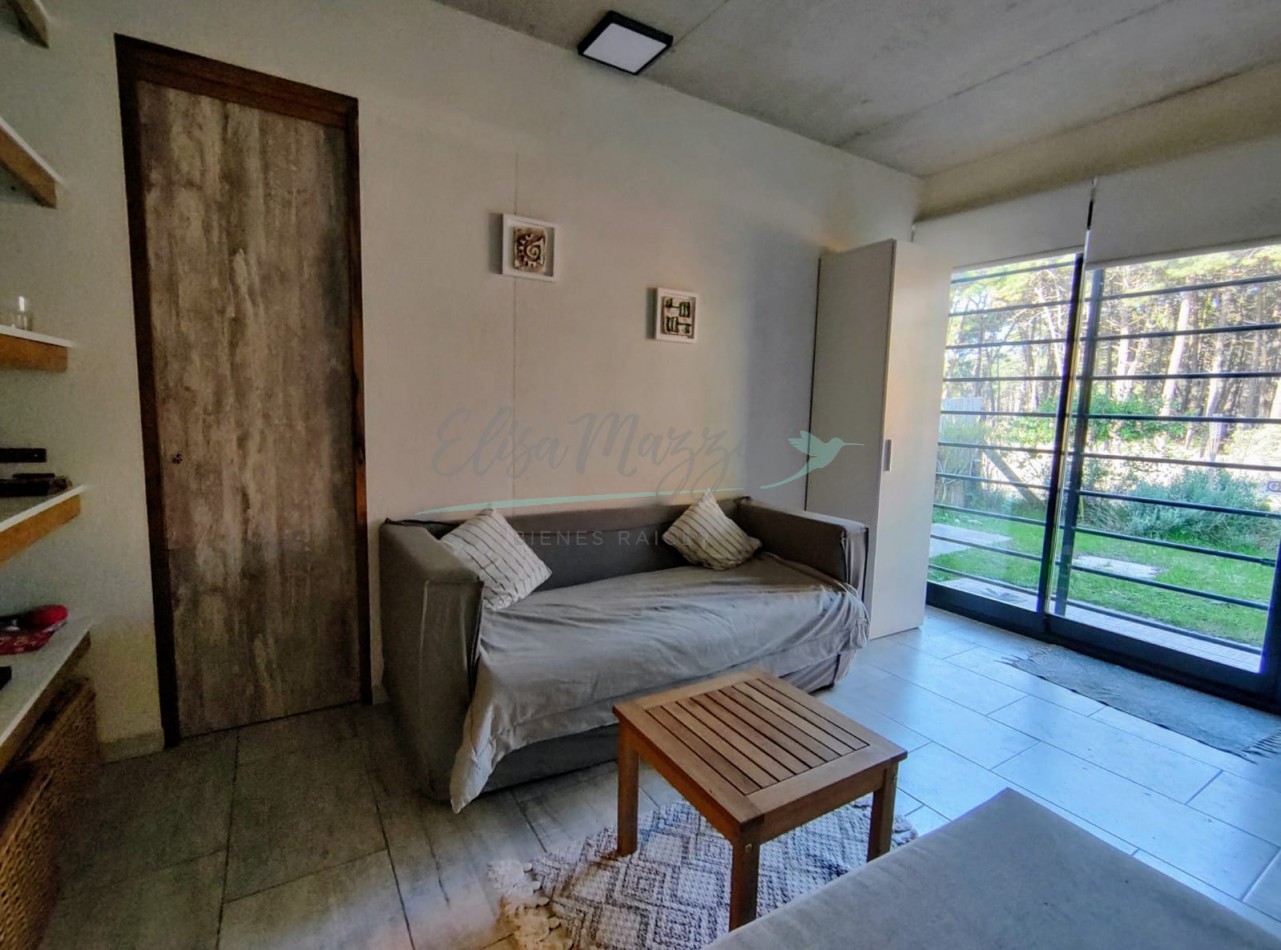 DEPARTAMENTO - CASA - CUATRO  AMBIENTES EN VENTA - PINAMAR