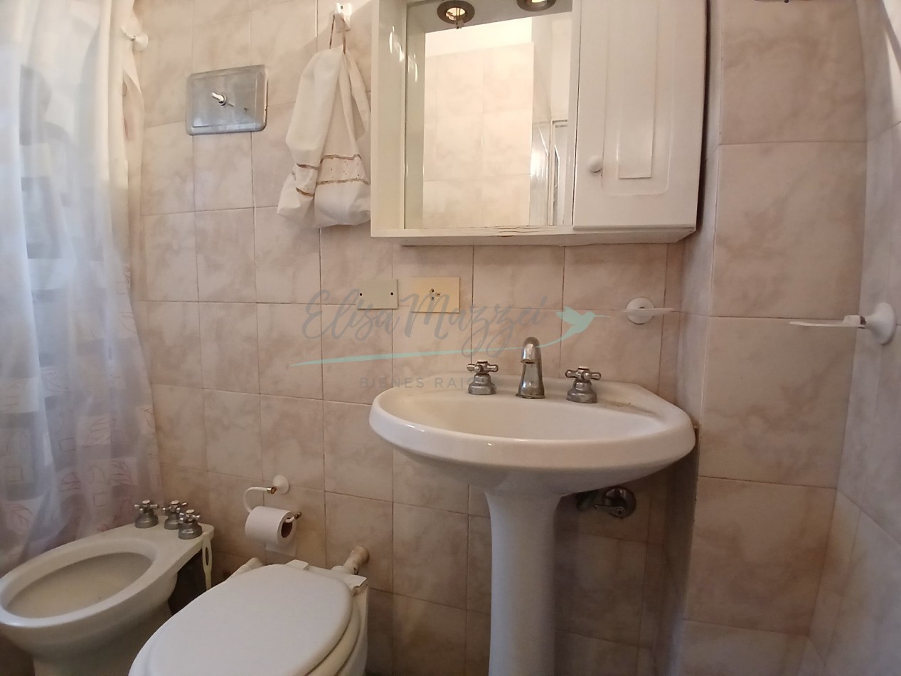 DUPLEX EN VENTA - PINAMAR CENTRO