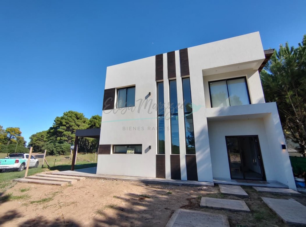CASA EN VENTA CON FINANCIACION - PINAMAR