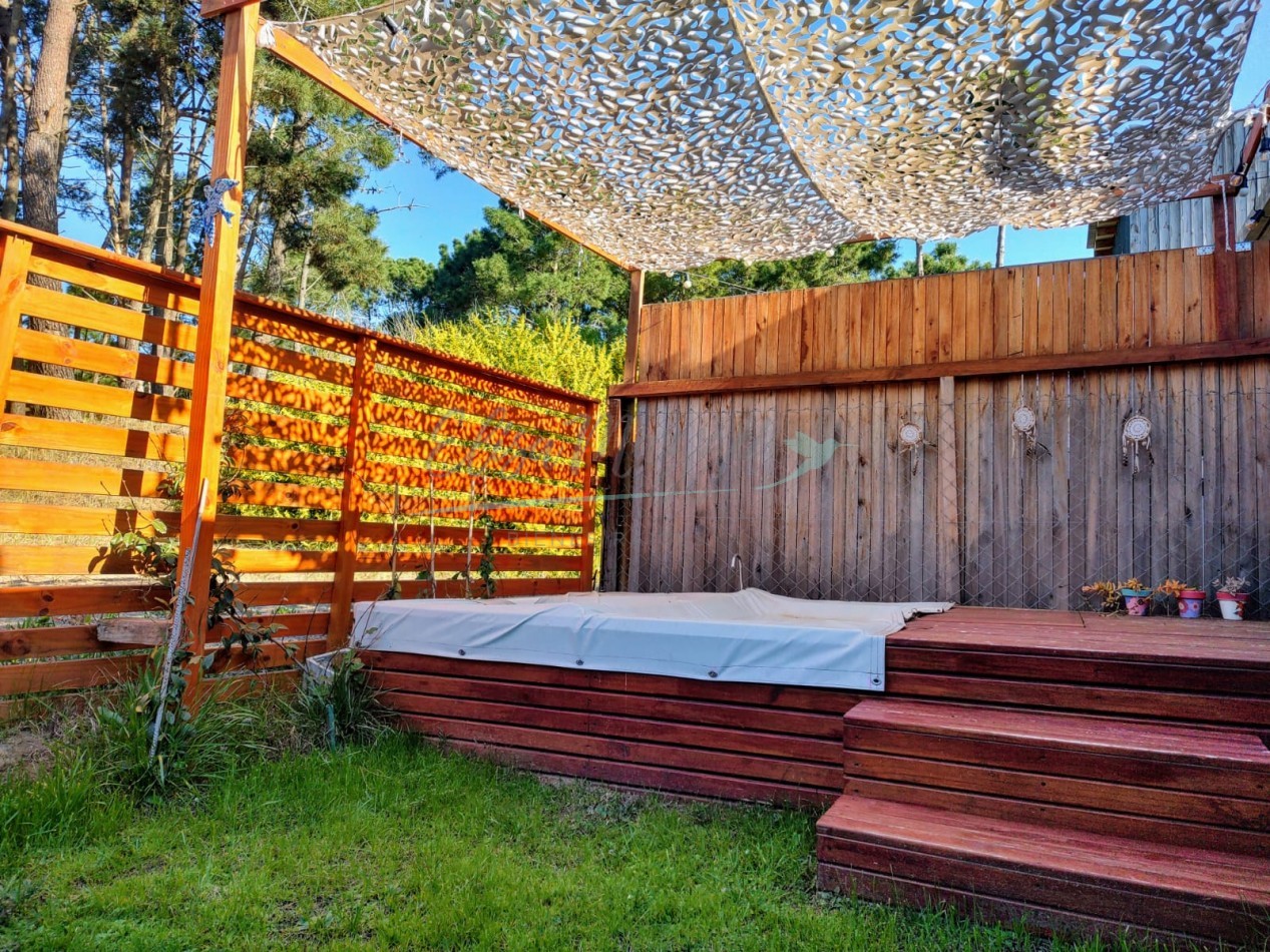 DEPARTAMENTO - CASA - CUATRO  AMBIENTES EN VENTA - PINAMAR