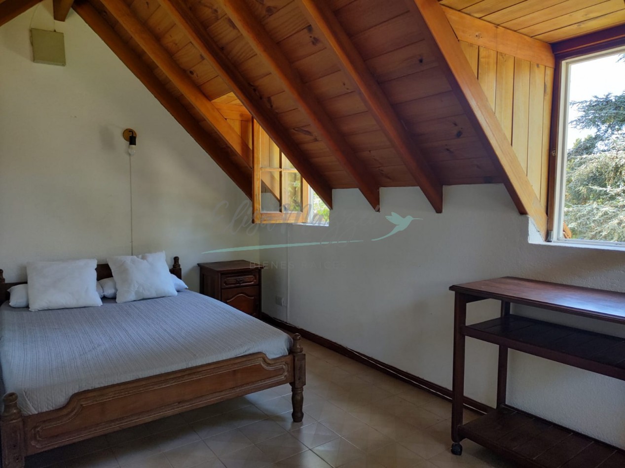 CASA EN VENTA SEIS AMBIENTES - PINAMAR