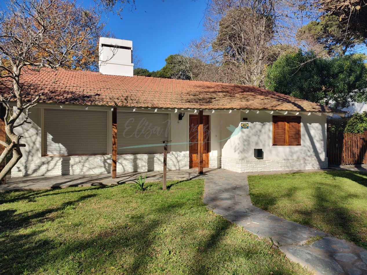 CASA EN VENTA - PINAMAR