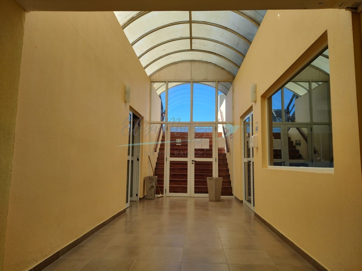 DEPARTAMENTO DOS AMBIENTES - EN VENTA - A METROS DEL MAR - PINAMAR