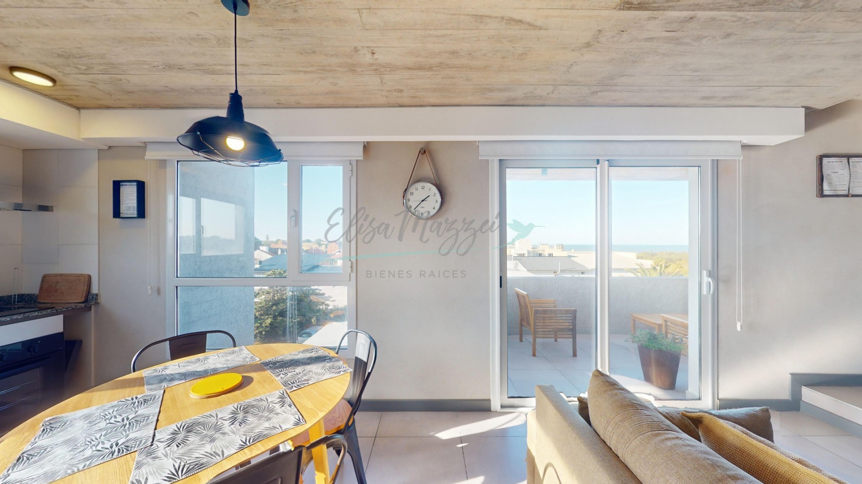 DEPARTAMENTO DOS AMBIENTES EN VENTA - MAR DE OSTENDE - VISTA AL MAR