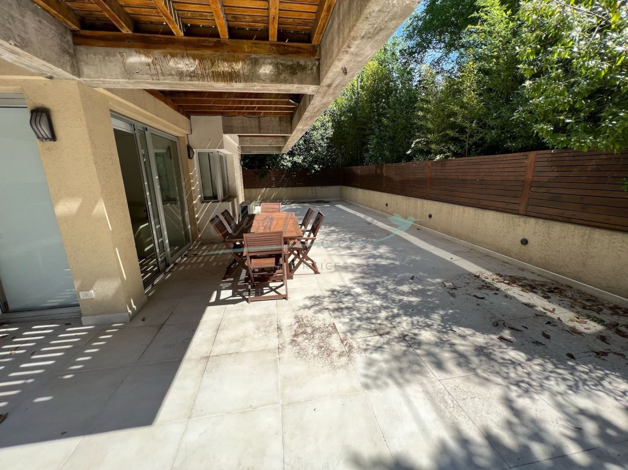 DEPARTAMENTO EN VENTA - PINAMAR 