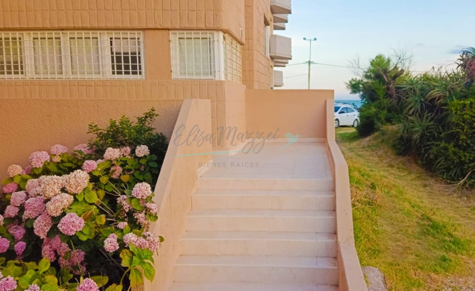 DEPARTAMENTO EN VENTA - CERCA DEL MAR - PINAMAR