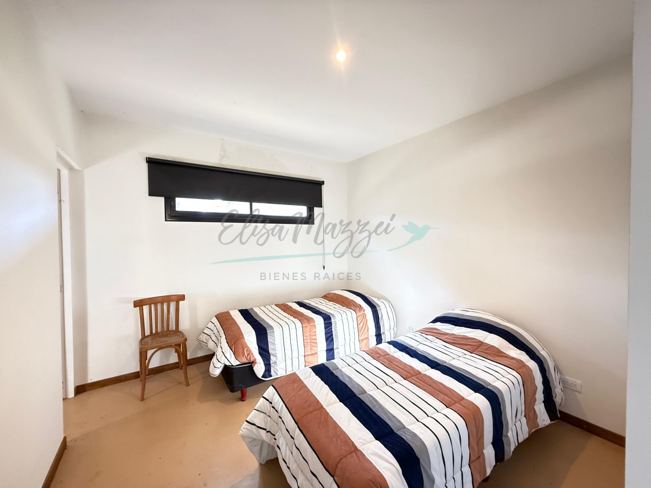 CASA EN VENTA A METROS DEL MAR - VILLA ROBLES