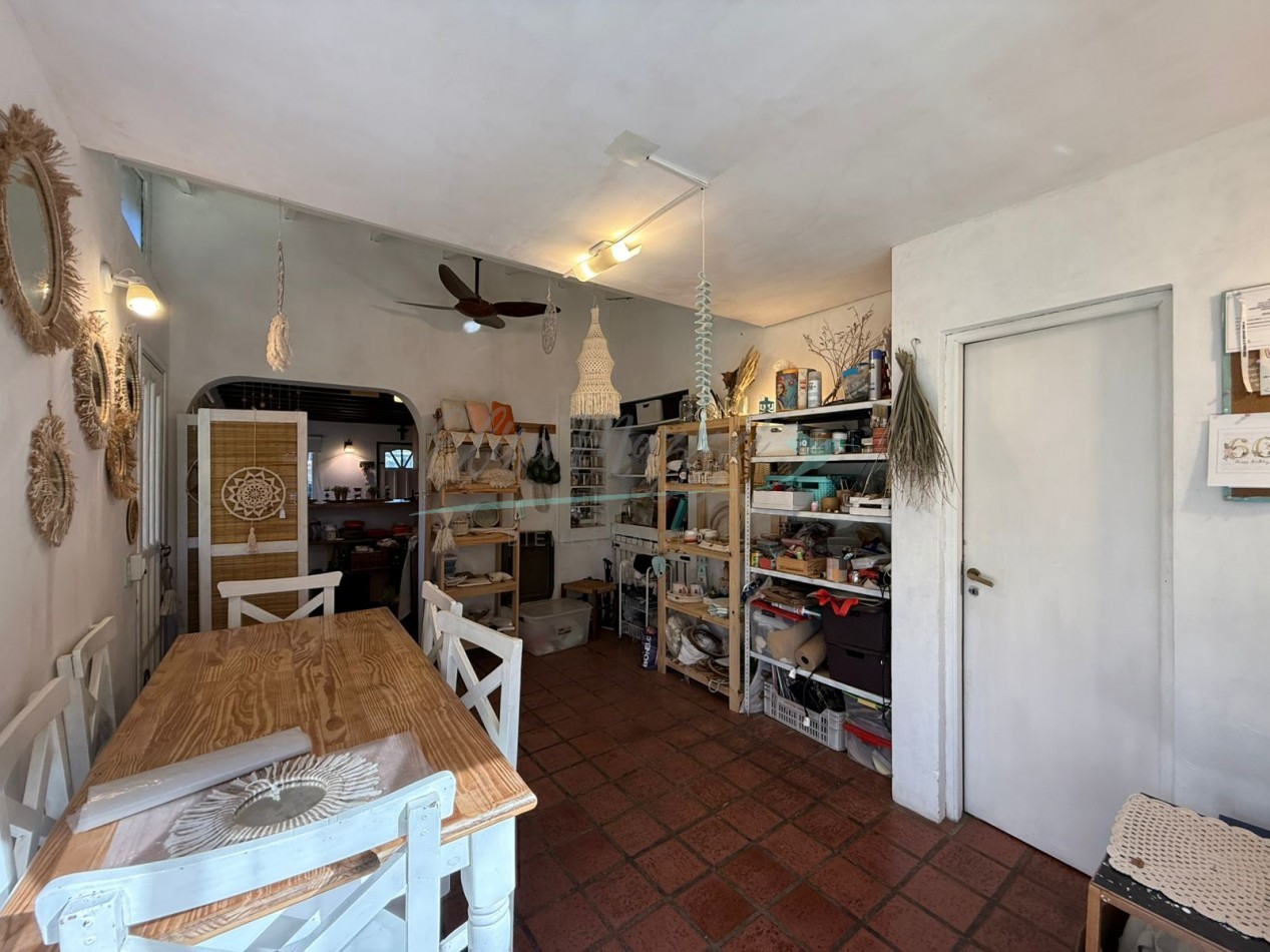 CASA EN VENTA - VALERIA DEL MAR