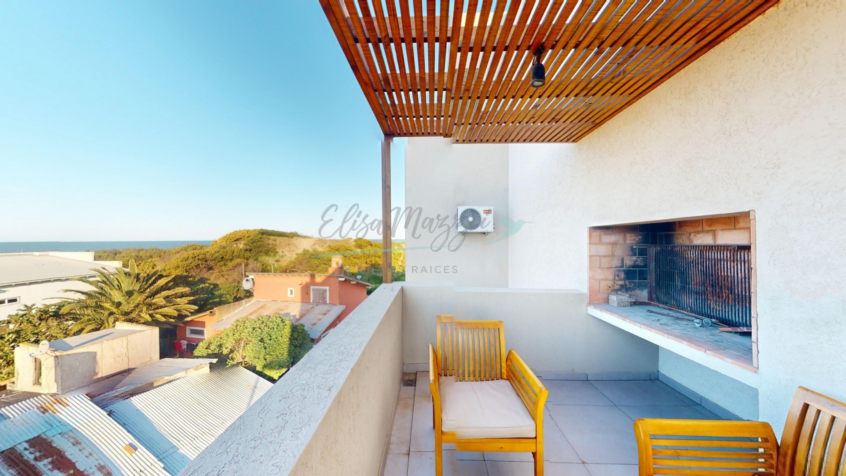 DEPARTAMENTO DOS AMBIENTES EN VENTA - MAR DE OSTENDE - VISTA AL MAR