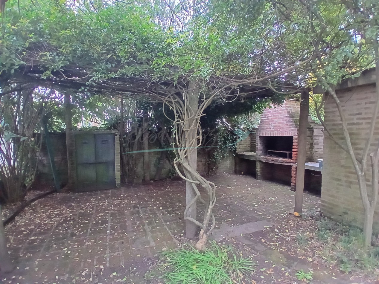 DUPLEX EN VENTA - PINAMAR CENTRO