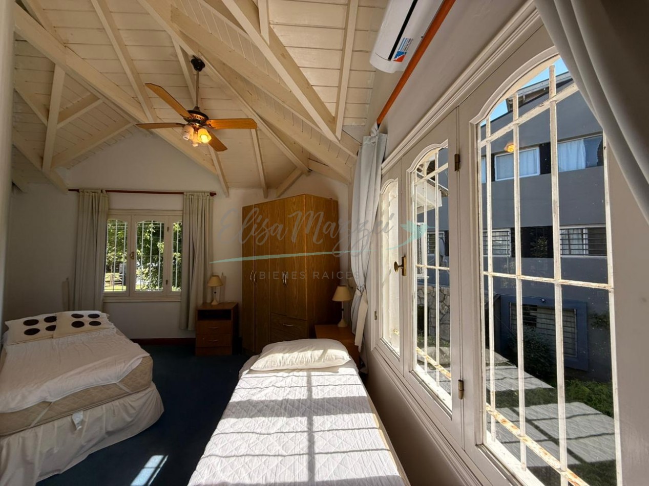 COMPLEJO DE DUPLEX EN VENTA - MAR DE OSTENDE - PINAMAR 