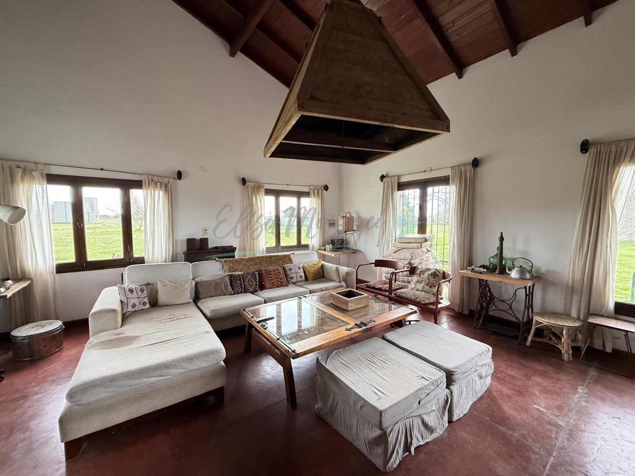 CASA EN VENTA - PINAMAR