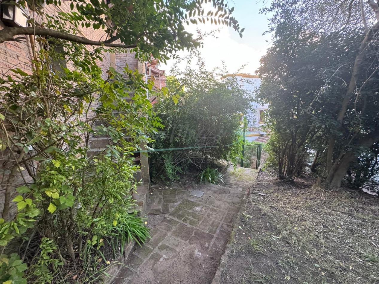 DUPLEX EN VENTA - PINAMAR CENTRO