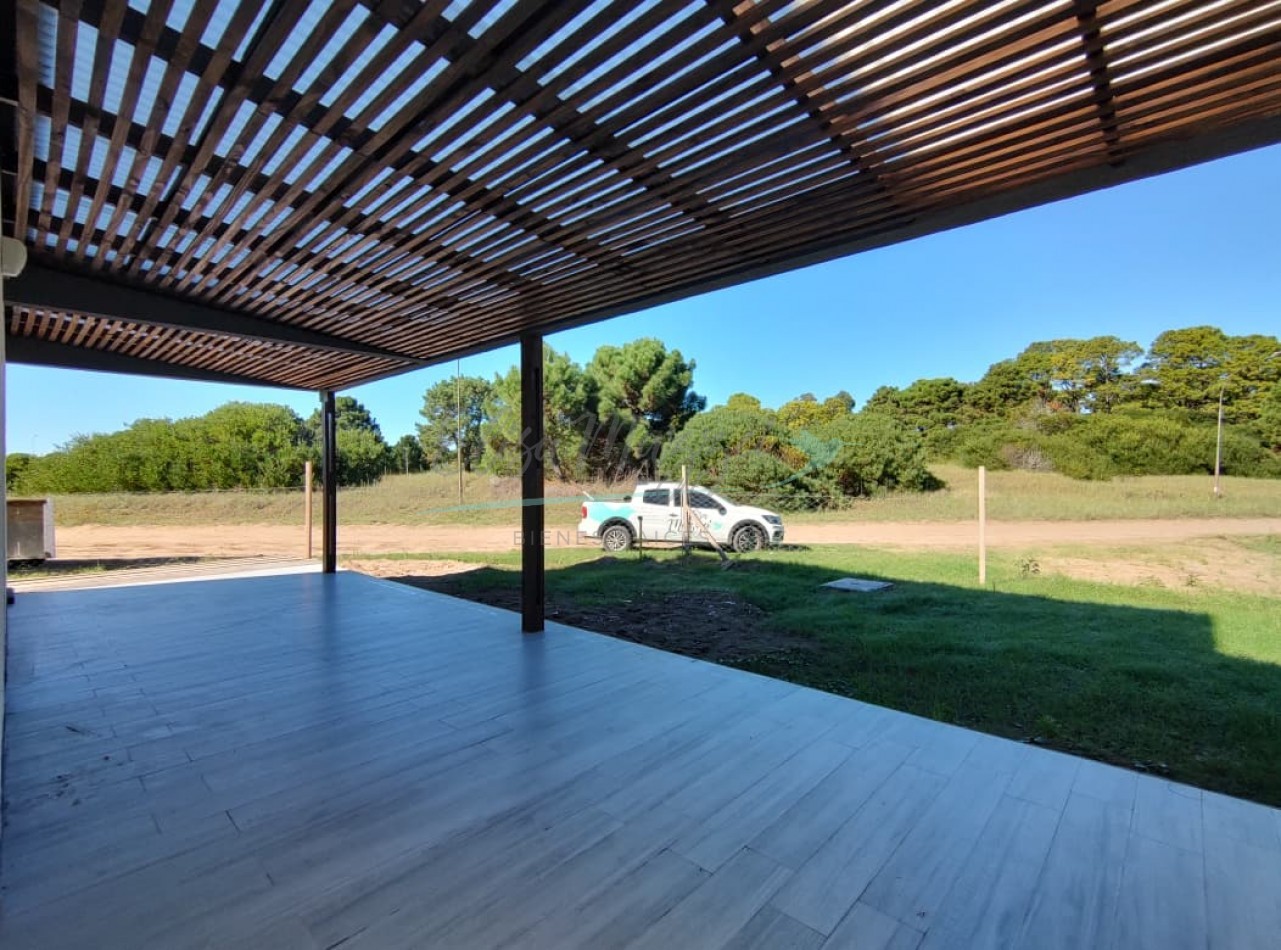 CASA EN VENTA CON FINANCIACION - PINAMAR