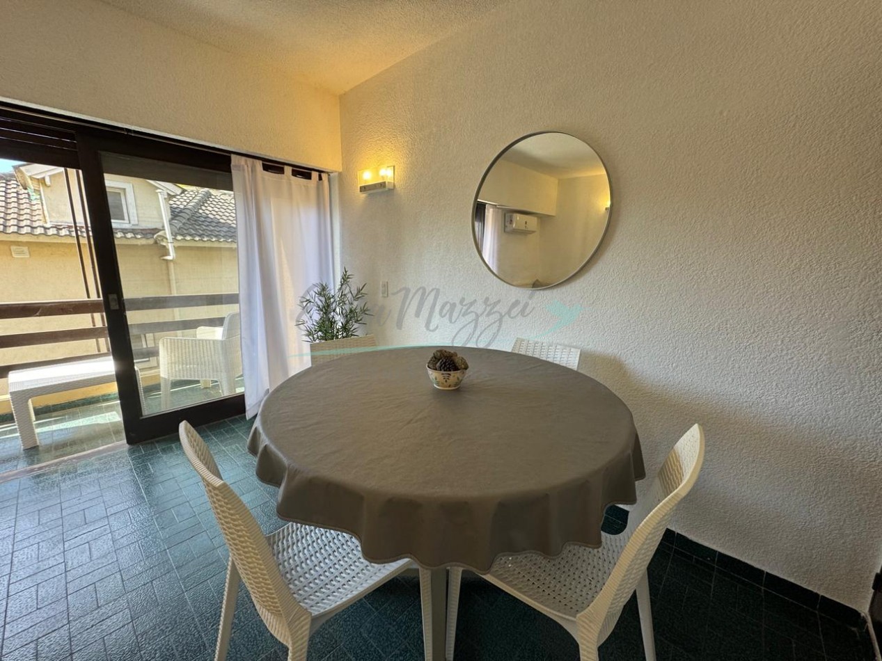 DEPARTAMENTO DOS AMBIENTES EN VENTA - PINAMAR CENTRO