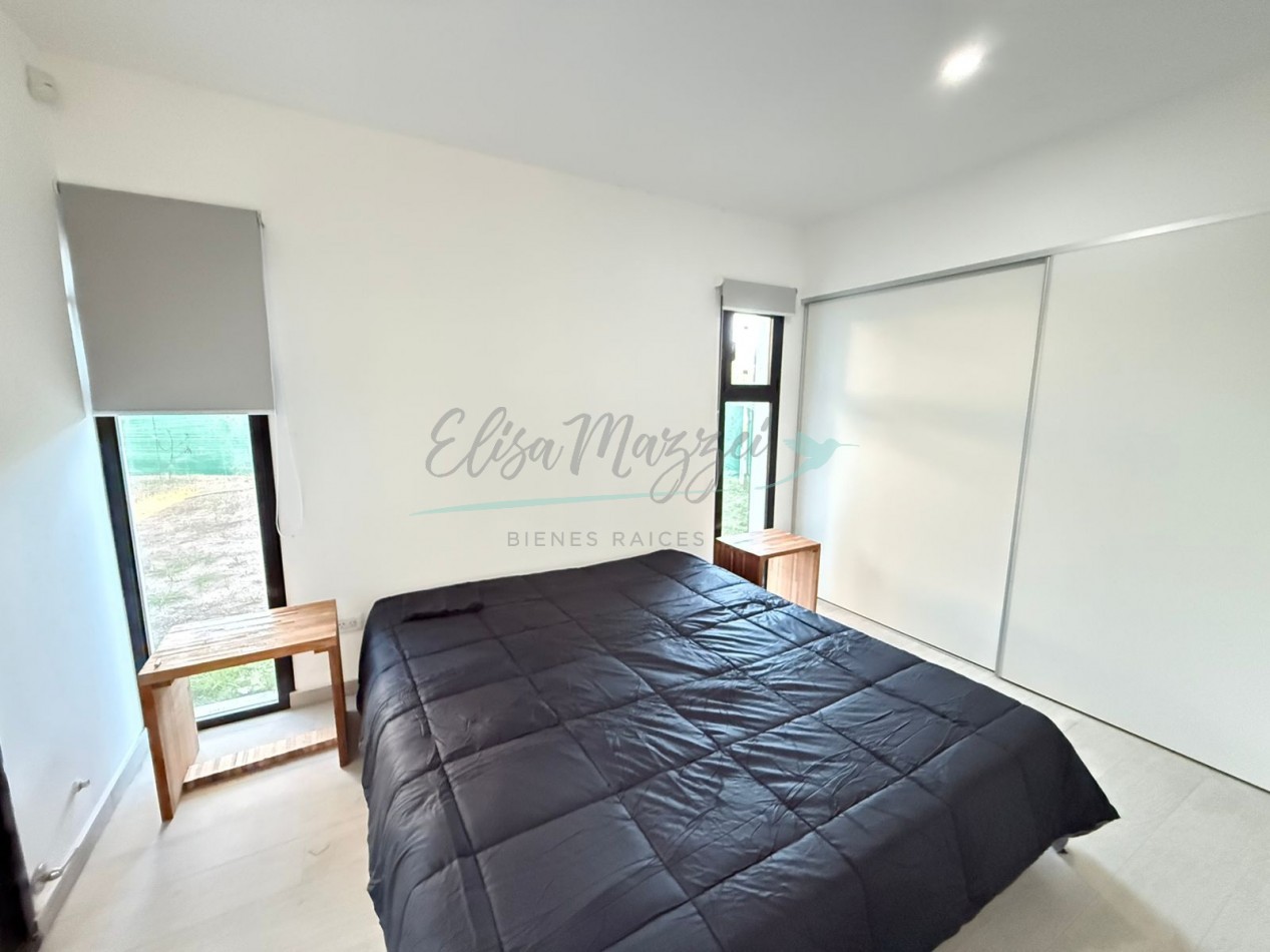 CASA EN VENTA A ESTRENAR - PINAMAR