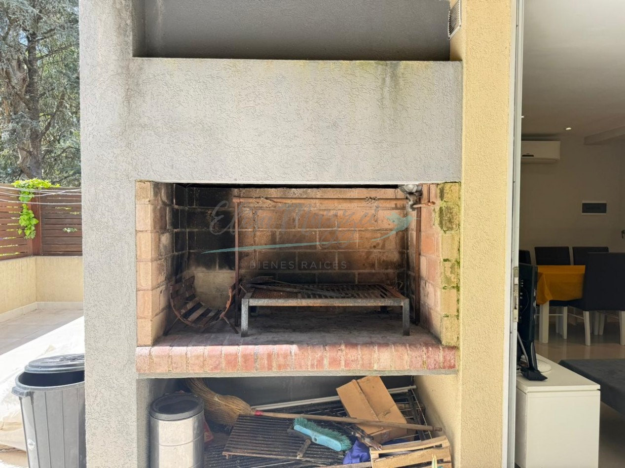 DEPARTAMENTO EN VENTA - PINAMAR 