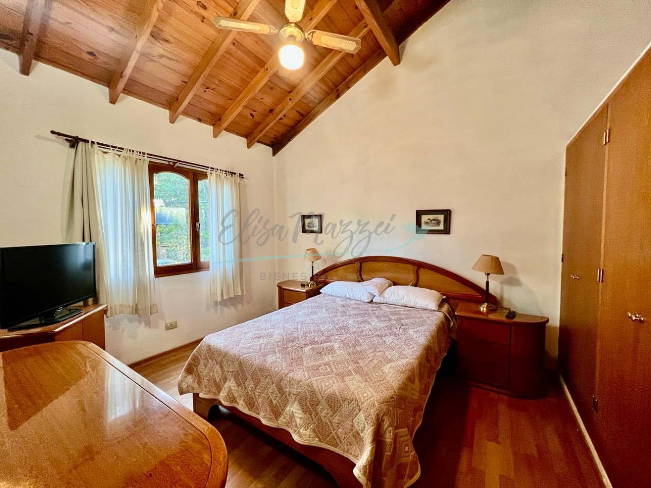 CASA EN VENTA - PINAMAR