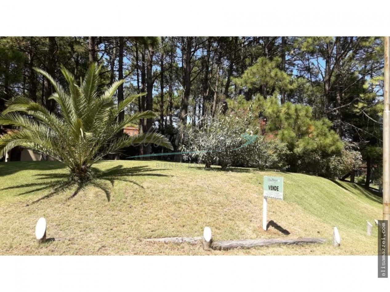 CASA EN VENTA - PINAMAR NORTE - SOBRE DOS LOTES