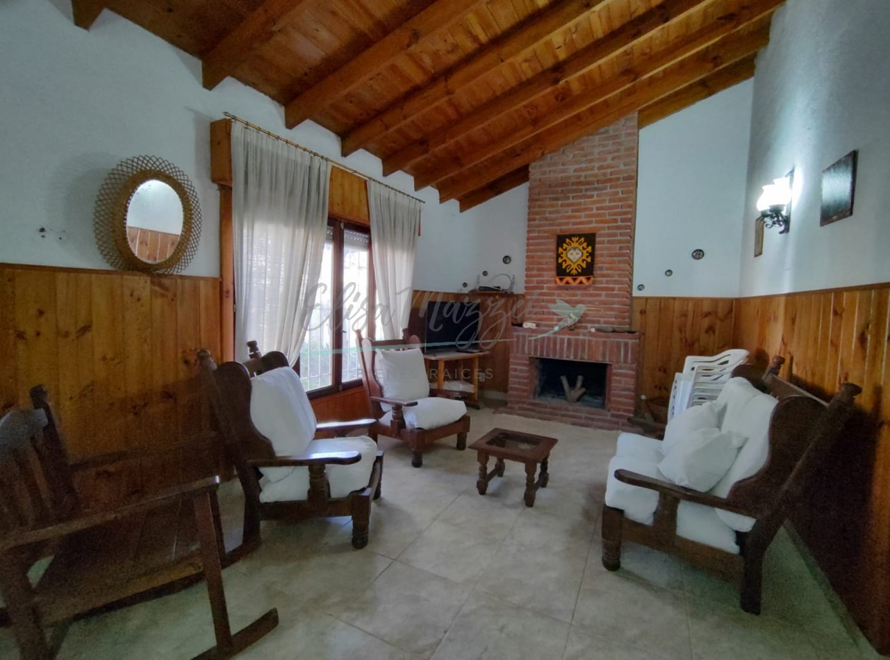 CASA EN VENTA - OSTENDE - PINAMAR 
