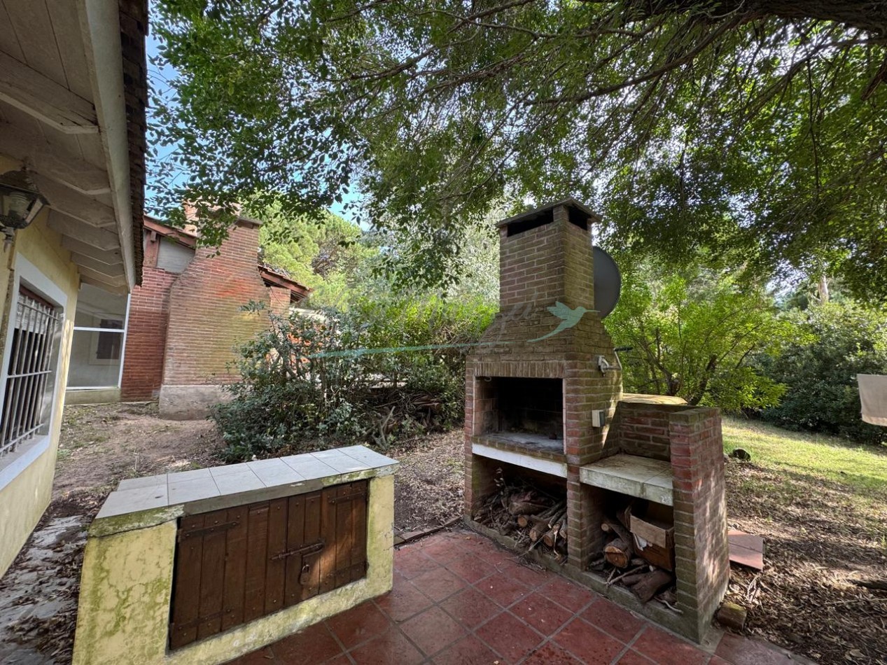 CASA EN VENTA - OSTENDE - PINAMAR 