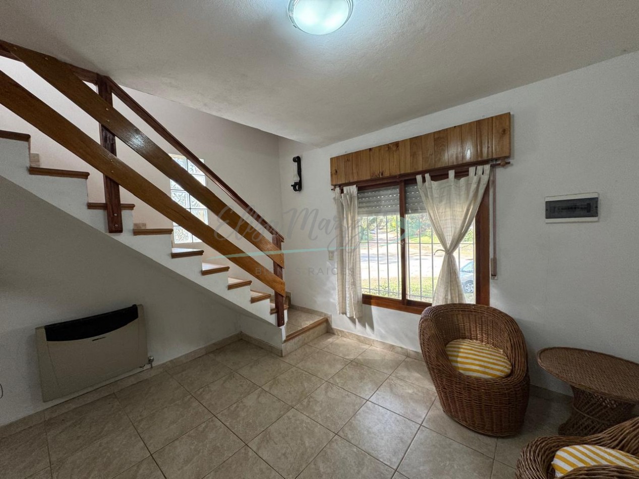 CASA EN VENTA - OSTENDE - PINAMAR 