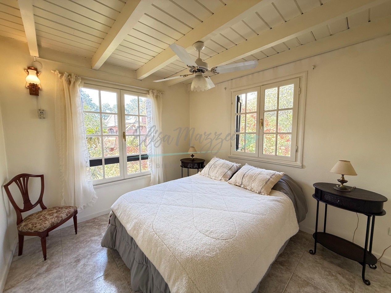 DUPLEX EN VENTA - PINAMAR