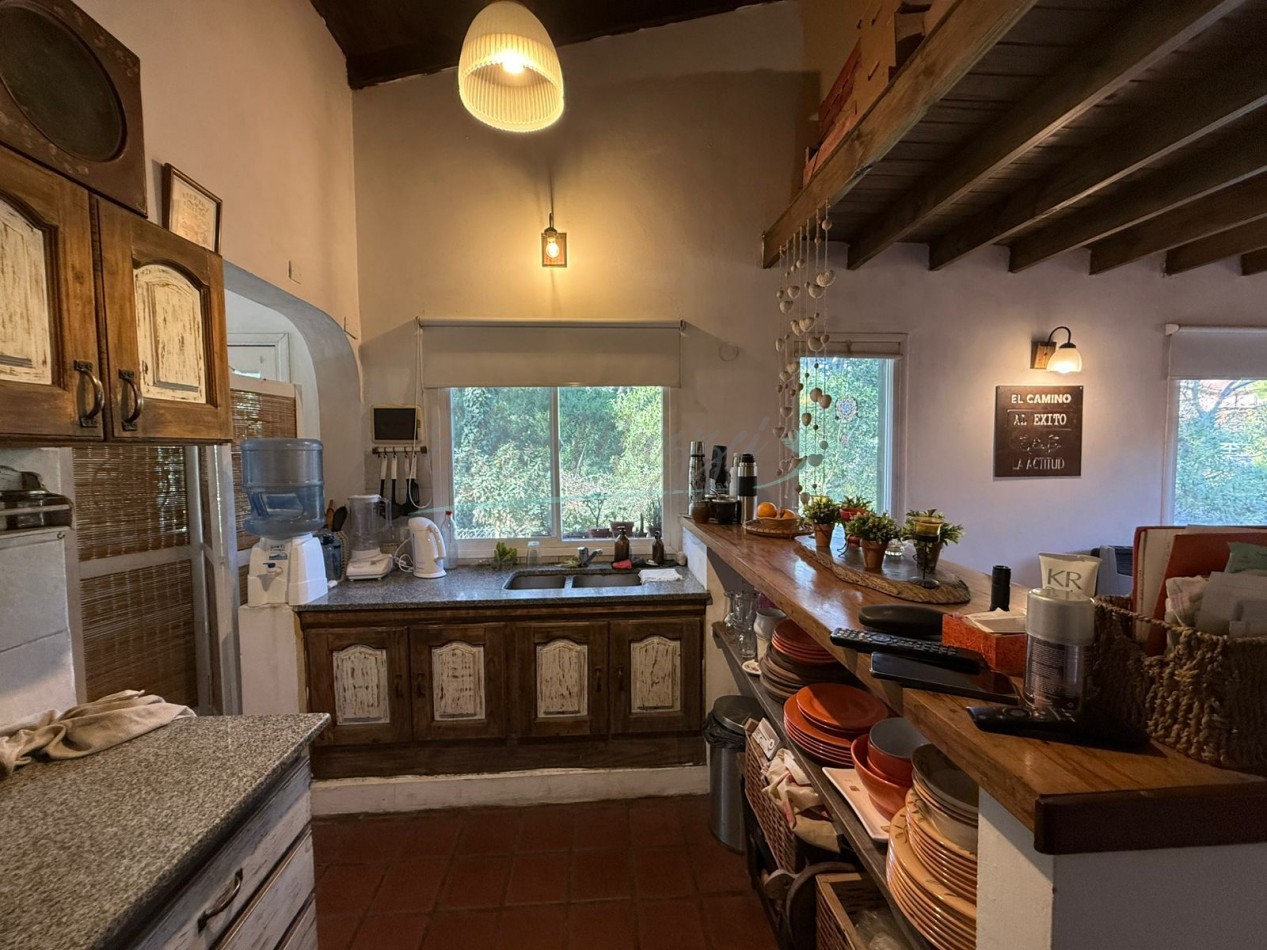 CASA EN VENTA - VALERIA DEL MAR