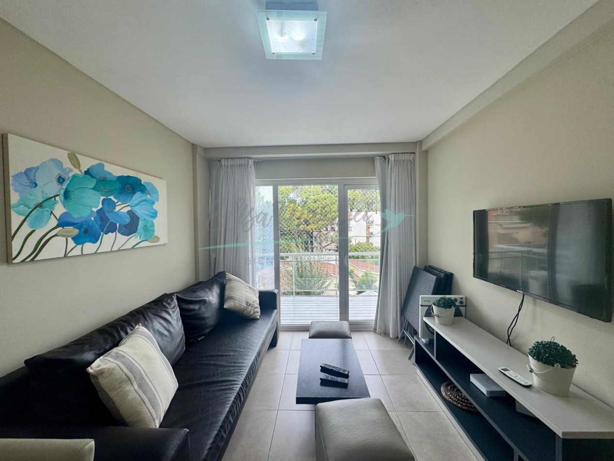 DEPARTAMENTO TRES AMBIENTES EN VENTA - PINAMAR CENTRO