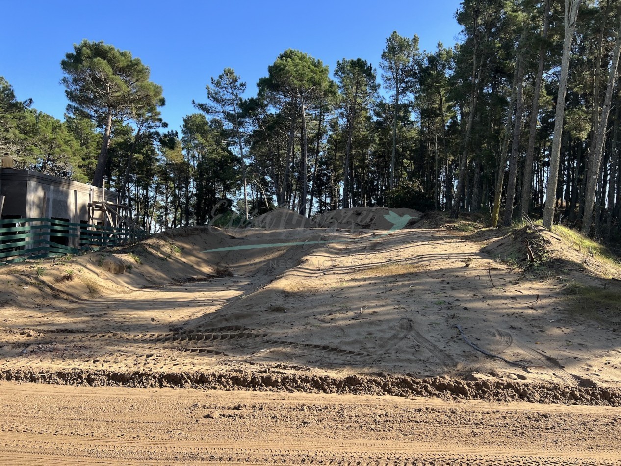 LOTE EN VENTA - BARRIO PIONEROS - PINAMAR