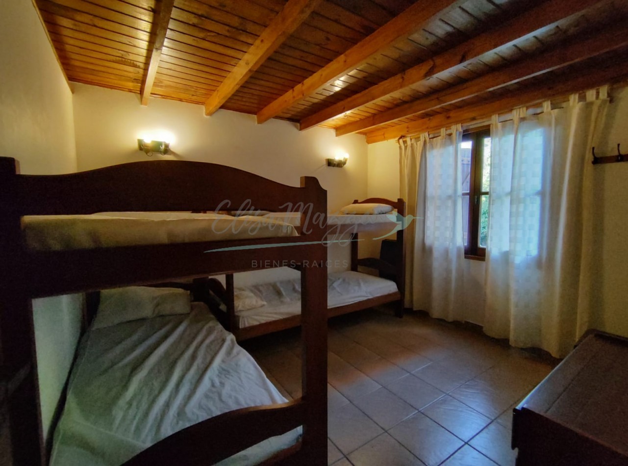 TRIPLEX CUATRO AMBIENTES EN VENTA - PINAMAR