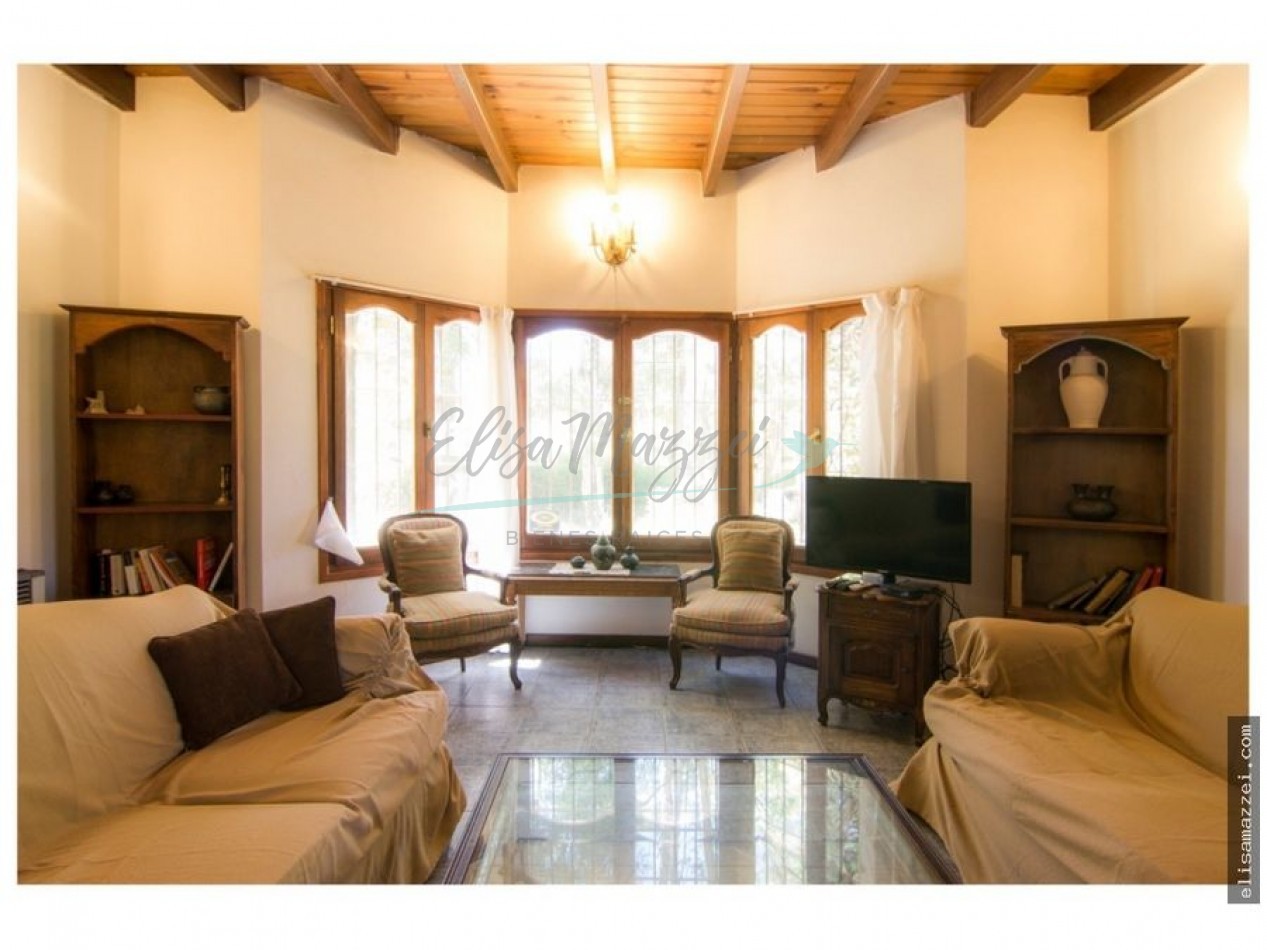 CASA EN ALQUILER - PINAMAR